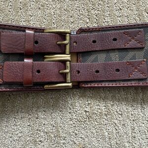 Women’s Micheal Kors belt